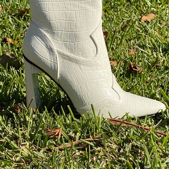 White Ankle Boots - Picture 4 of 4